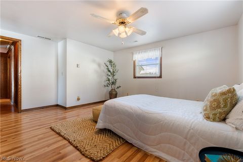 Tiny photo for 382 E Mohawk Drive, Malvern, OH 44644 (MLS # 5187296)