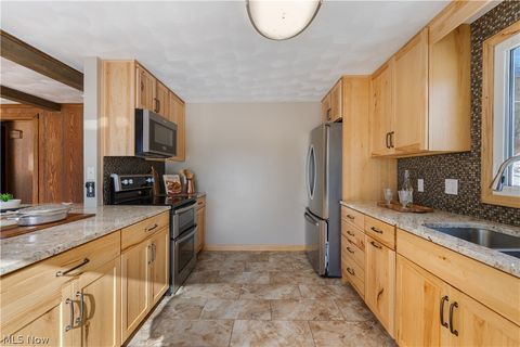 Tiny photo for 382 E Mohawk Drive, Malvern, OH 44644 (MLS # 5187296)