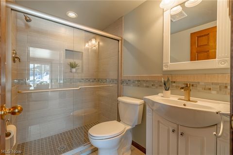 Tiny photo for 382 E Mohawk Drive, Malvern, OH 44644 (MLS # 5187296)