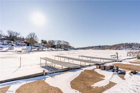 Tiny photo for 382 E Mohawk Drive, Malvern, OH 44644 (MLS # 5187296)