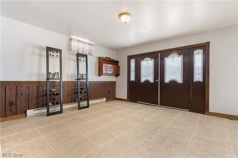 Tiny photo for 382 E Mohawk Drive, Malvern, OH 44644 (MLS # 5187296)