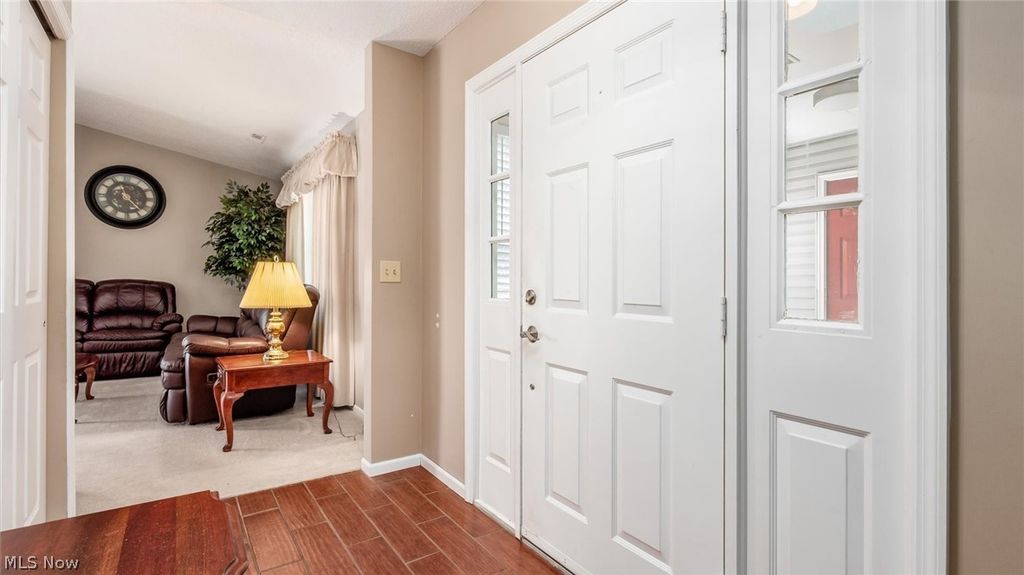 Photo of 1085 Concord  Place Pl, Zanesville, OH 43701 (MLS # 5187863)