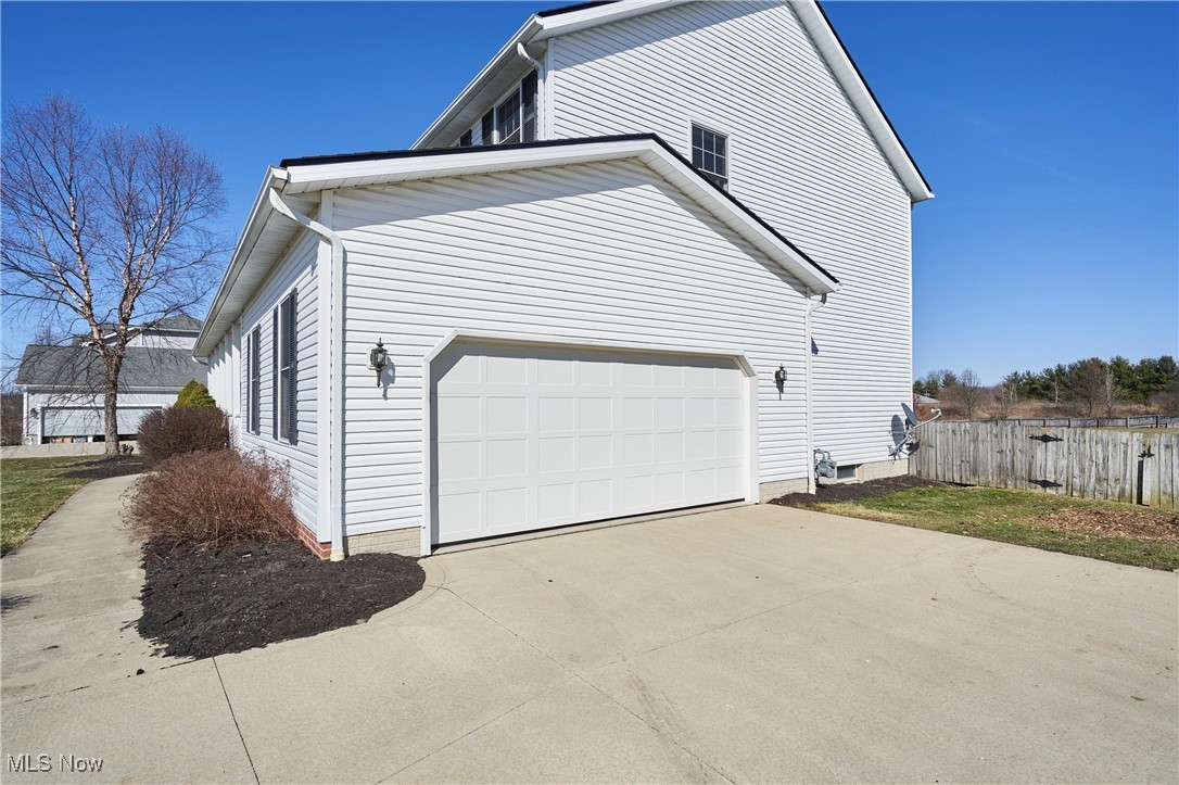 3653 Windsong Drive, Medina, Ohio image 34