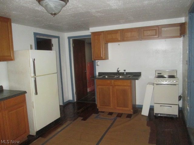 Montclair Add 01 - Residential