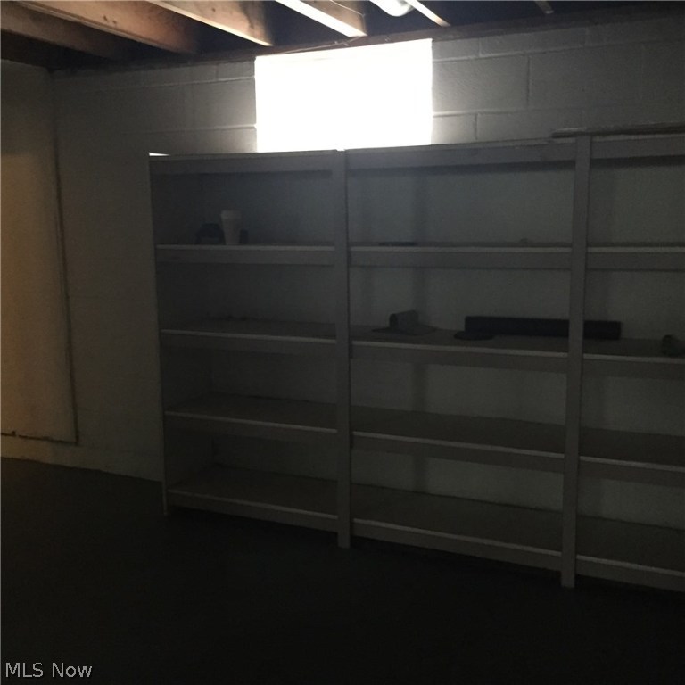 Lana Pasnow & P Krietzs Propo - Residential Lease