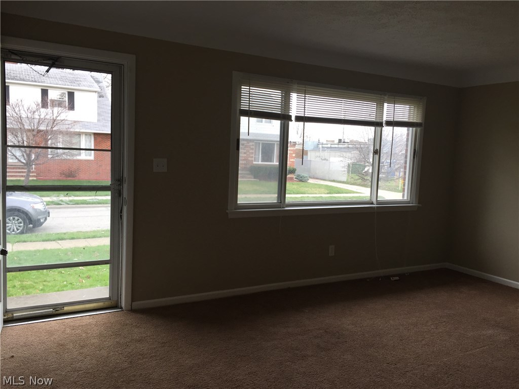 Lana Pasnow & P Krietzs Propo - Residential Lease