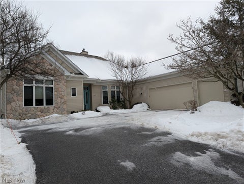 Photo for 526 Spice Bush Lane