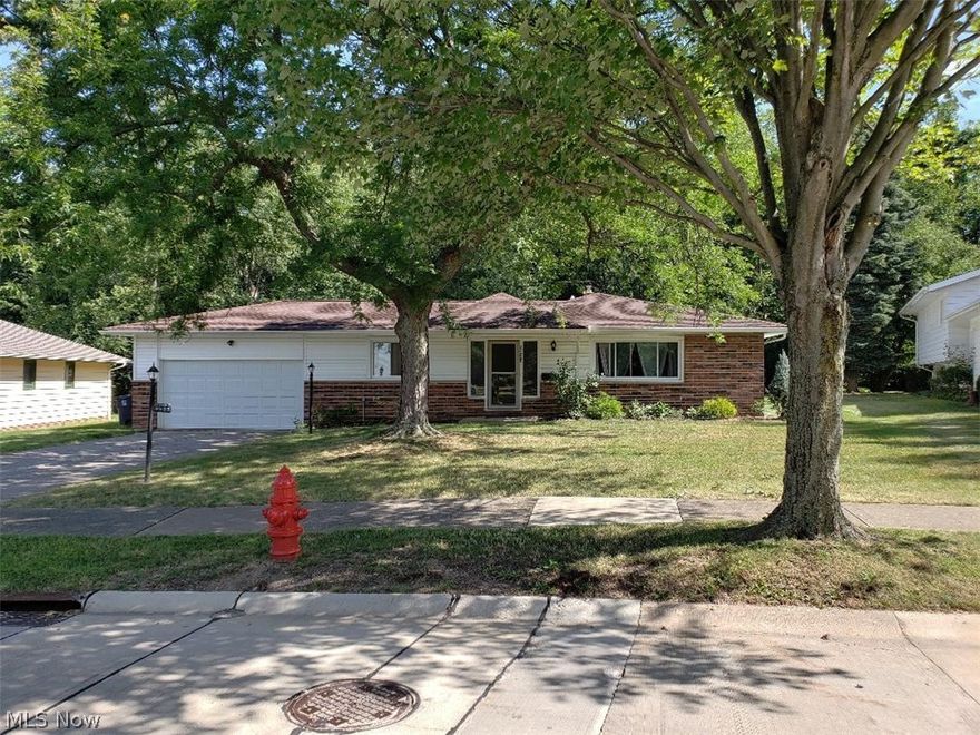 Beautifully renovated 3 bedrooms 2 bathrooms Ranch on very quiet street with 2 car attached garage. Many updates: new kitchen with new ceramic floor.... hardwood floor...newer windows, newer roof, newer very efficient furnace,water softener,Video surveillance cameras and more