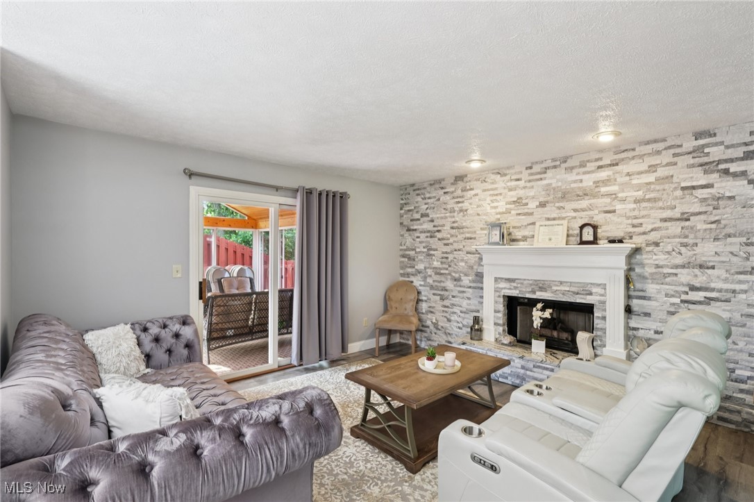 Terrace Knolls Sub - Residential