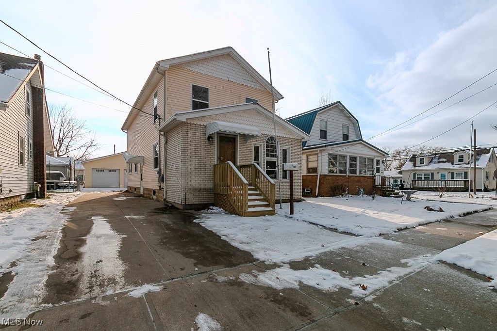 Photo of 504 7th Street, Fairport Harbor, OH 44077 (MLS # 5176020)