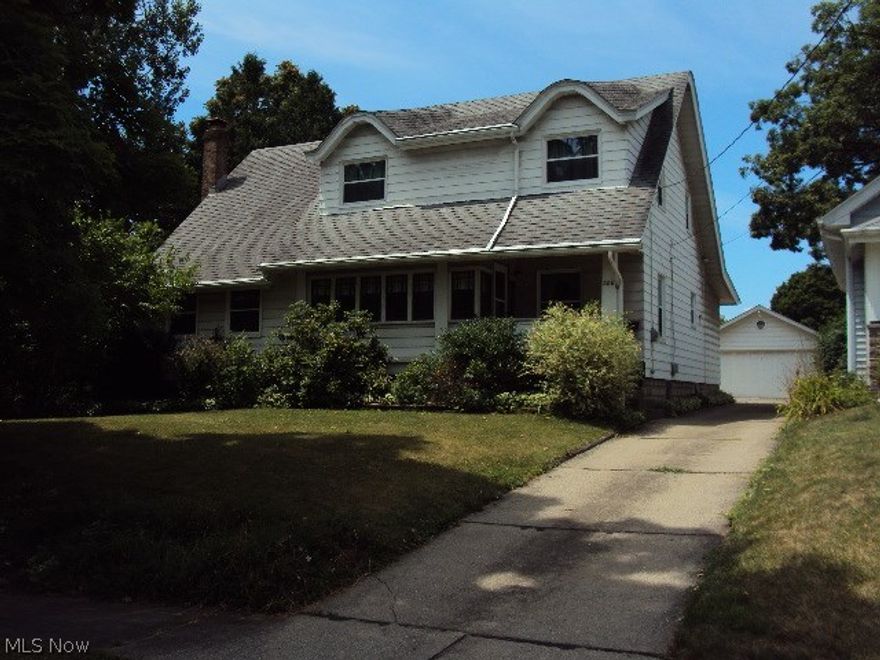 Property to be sold as is to settle estate.  Large house with Large addition and Large lot.  Priced less than tax appraisal for quick sale.  Spacious 20 x 17 deck from family room to backyard.  15 x 30 Additional Attic Storage.  14 x 6 Enclosed Porch,  Replacement Windows 2013, Gutter Helmet 2003, Additional single car garage built 2004,  Master bedroom and bath and family room addition in 1985.  Bought part of Stambaugh Rd. to extend lot in 1994.