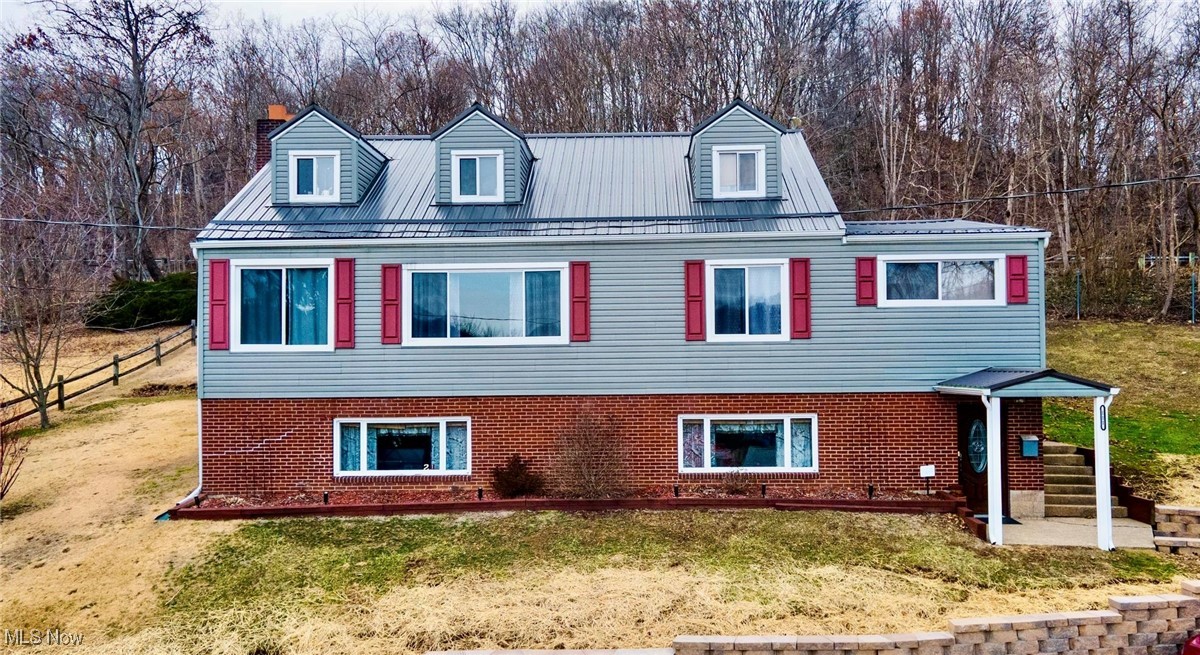 111 Riverview Street, Toronto, Ohio image 1