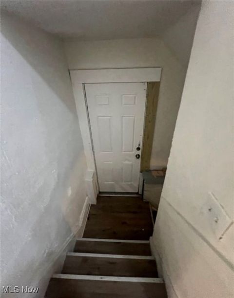 Tiny photo for 10728 Gooding Avenue, Cleveland, OH 44108 (MLS # 5179118)