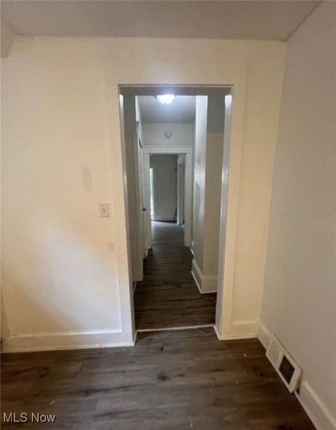 Tiny photo for 10728 Gooding Avenue, Cleveland, OH 44108 (MLS # 5179118)