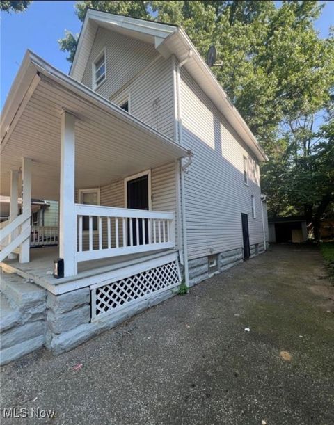 Tiny photo for 10728 Gooding Avenue, Cleveland, OH 44108 (MLS # 5179118)