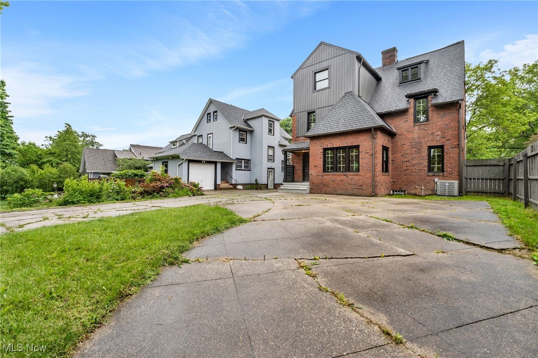 Carl Lookers Allotment - Residential