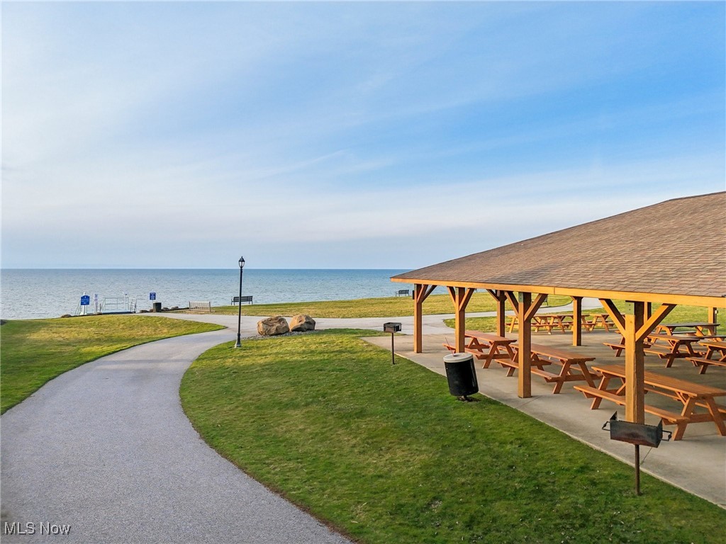 1091 Outrigger Cove, Painesville, Ohio image 42