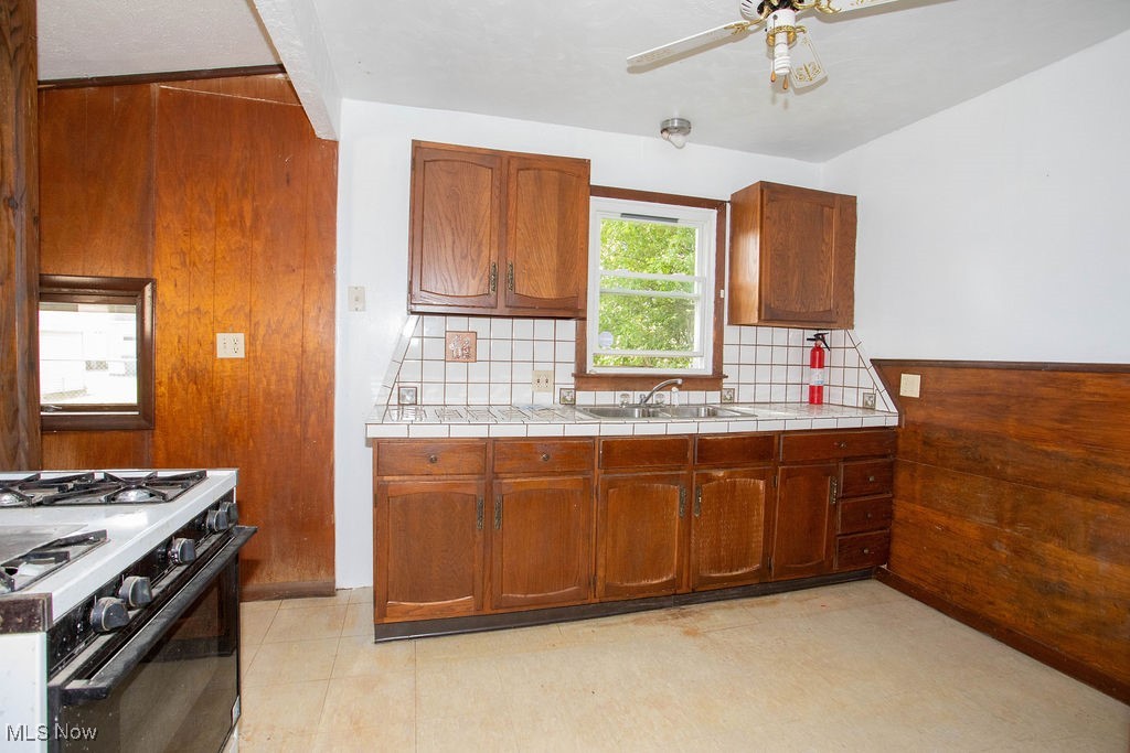 122 Wesley Avenue, Youngstown, Ohio image 14