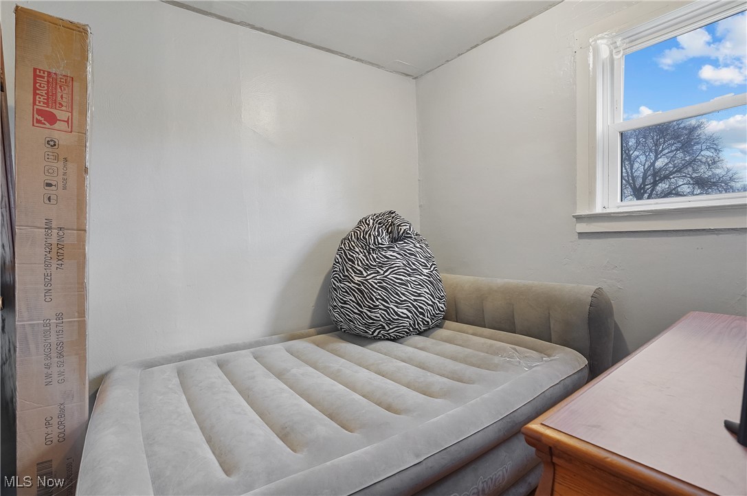 Service Park - Residential Income