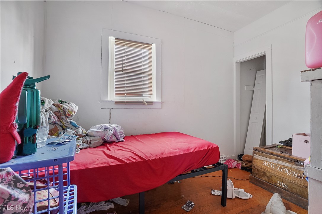 Service Park - Residential Income