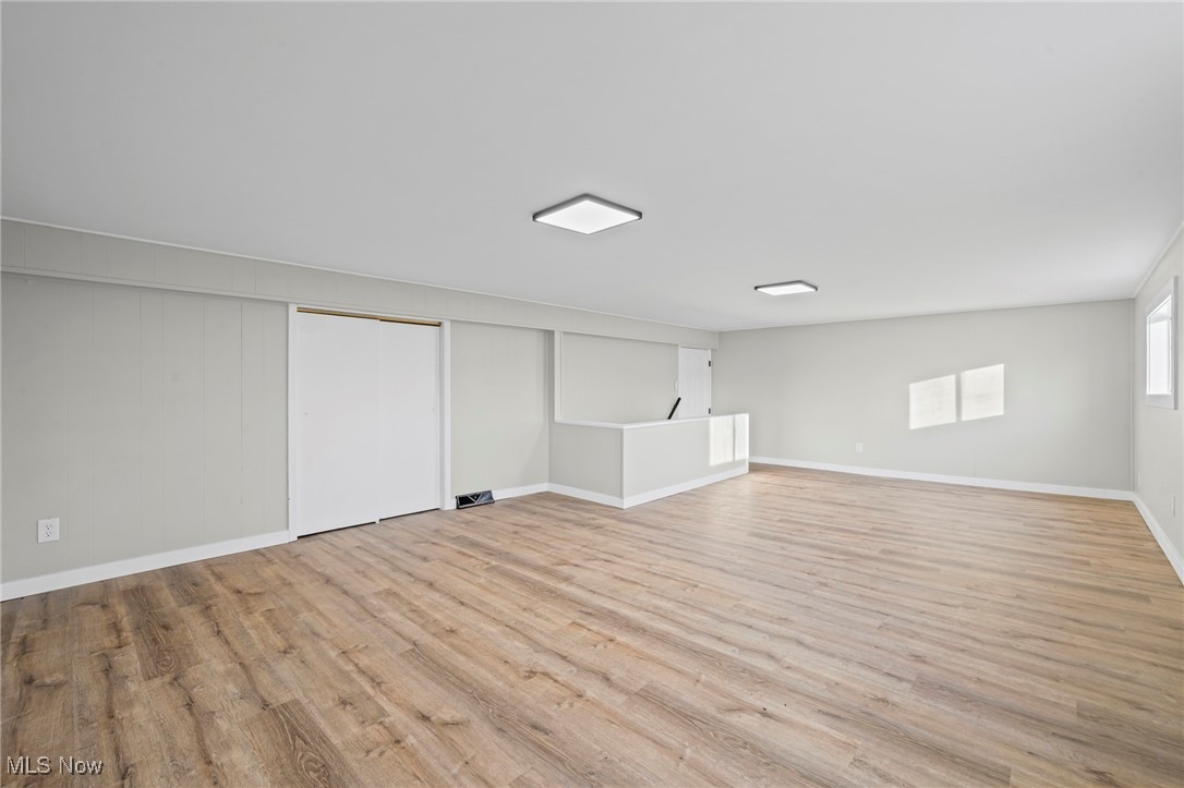 Knollwood - Residential