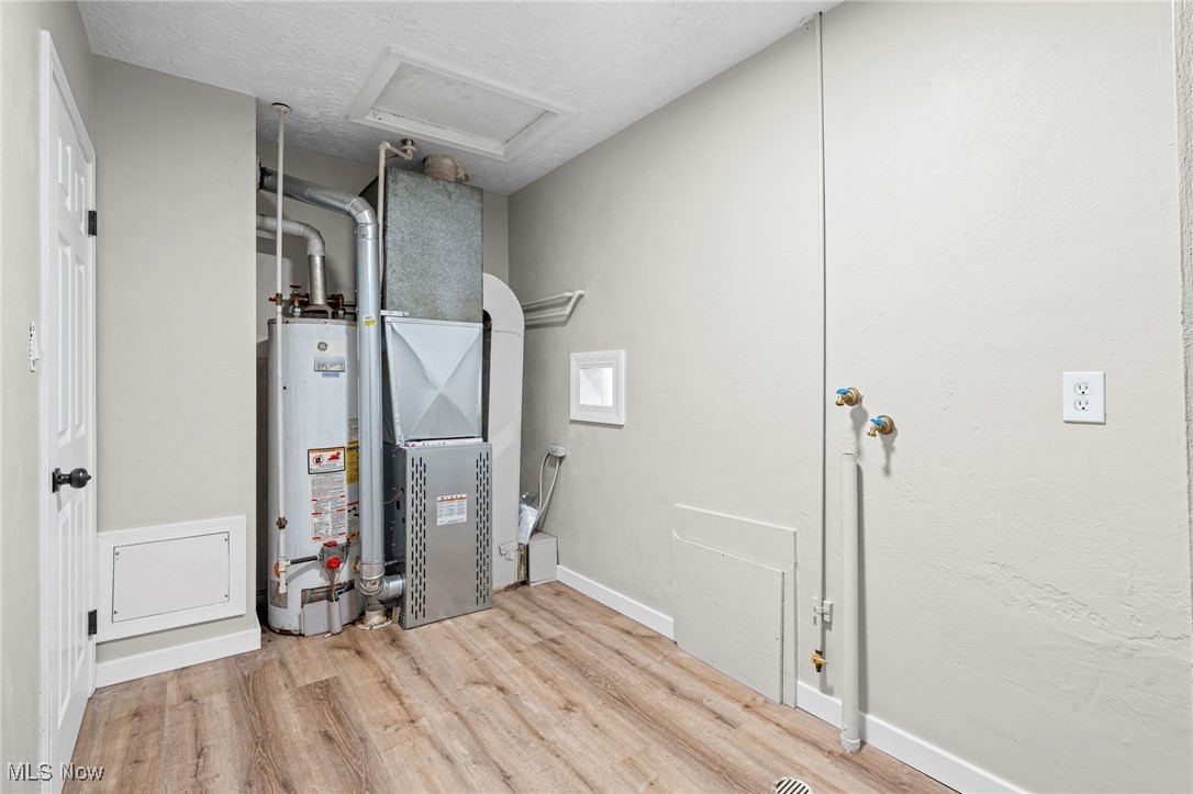 Knollwood - Residential