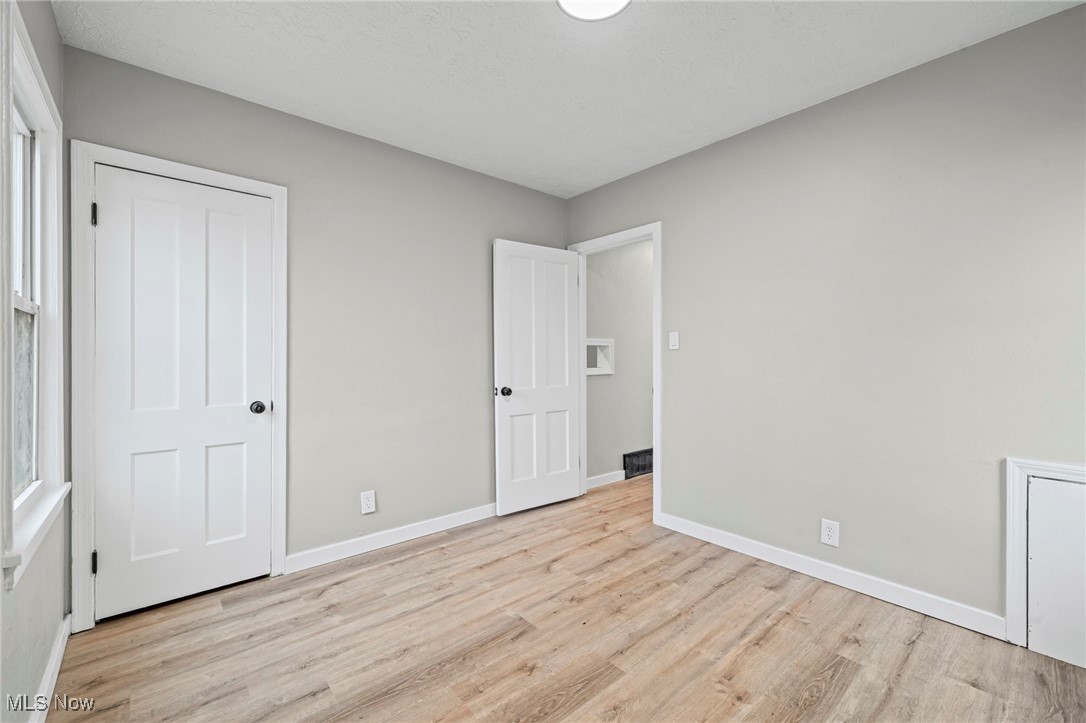 Knollwood - Residential