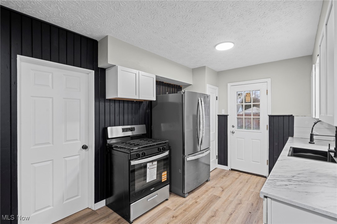 Knollwood - Residential