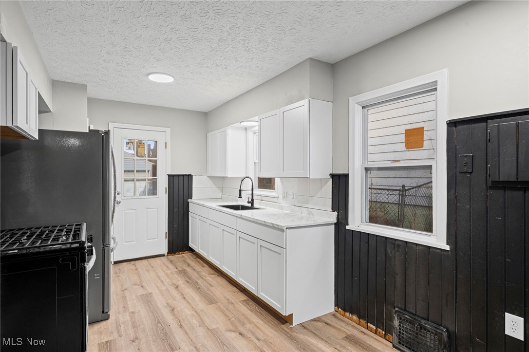 Knollwood - Residential