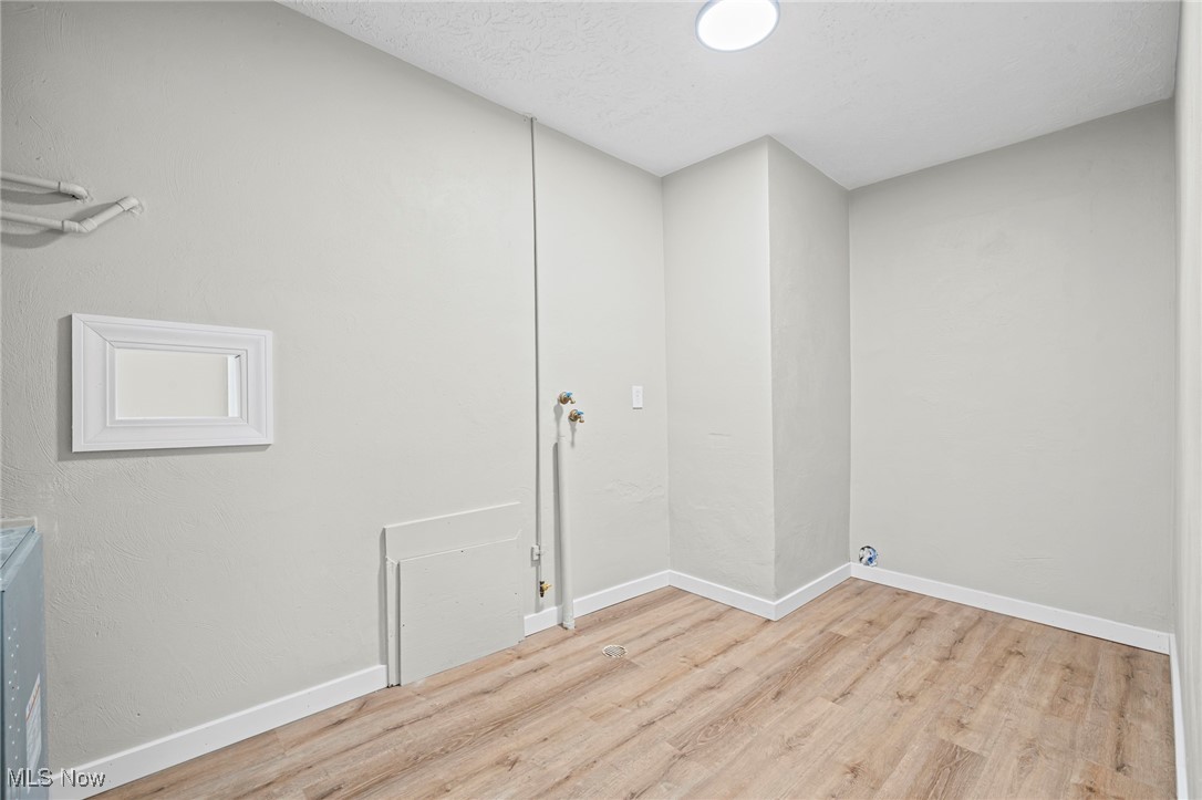 Knollwood - Residential