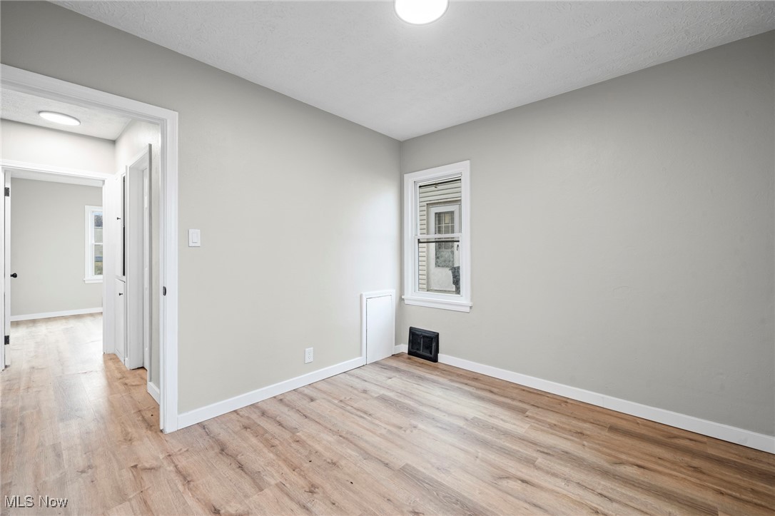 Knollwood - Residential