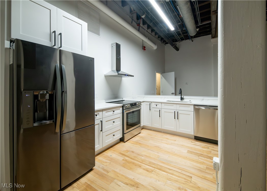 A Together With An Undivided I - Commercial Sale