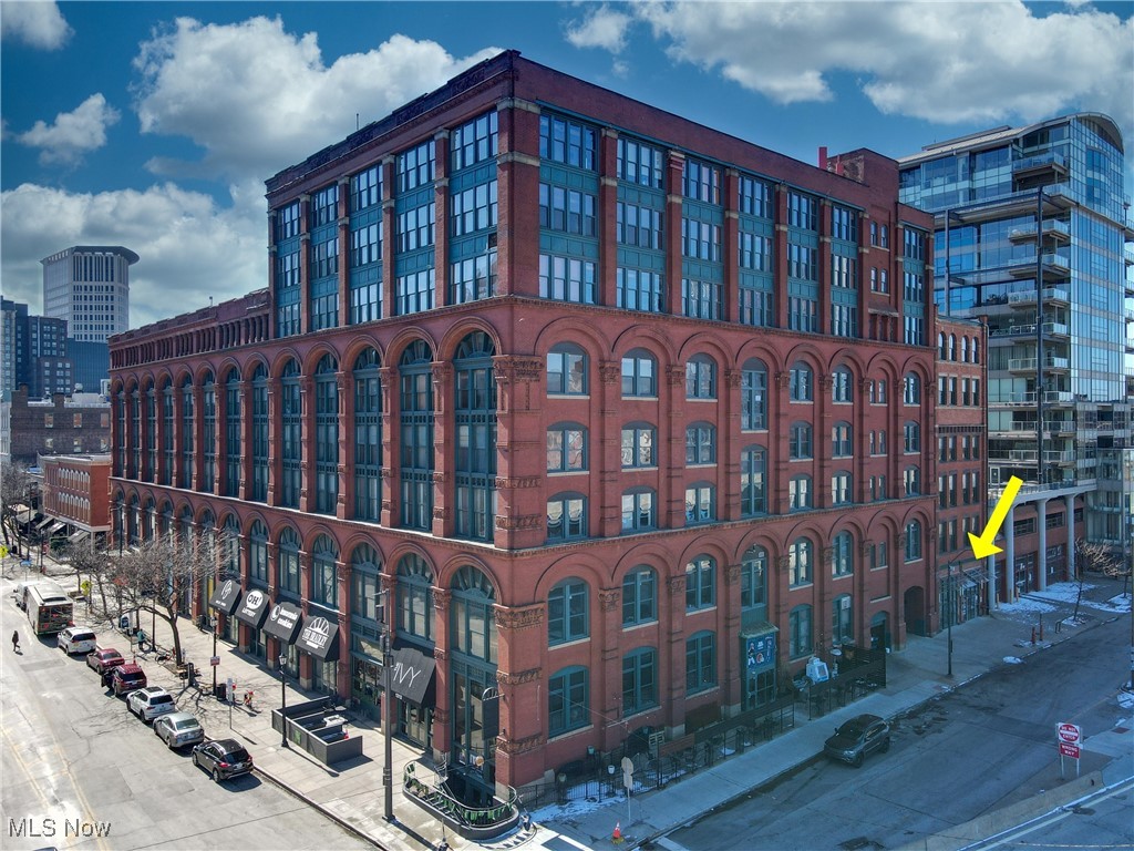 635 W Lakeside Avenue 126-A