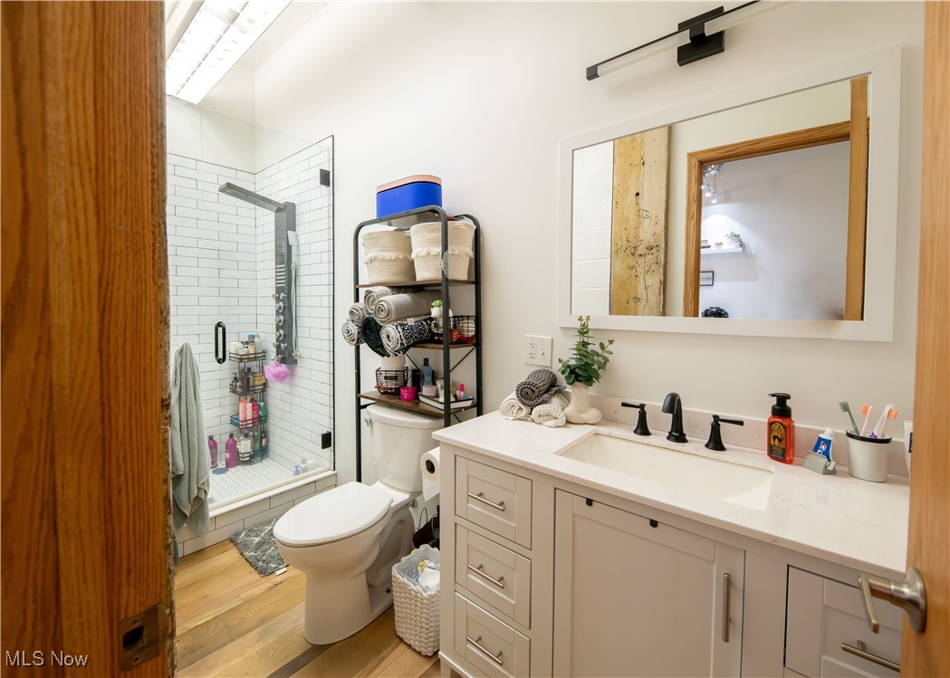 A Together With An Undivided I - Commercial Sale