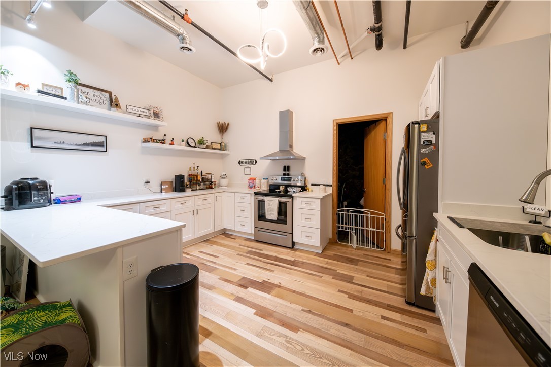 A Together With An Undivided I - Commercial Sale