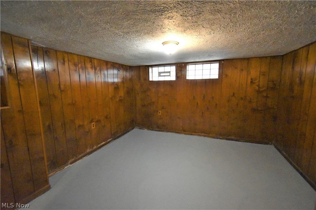 Walton Realty Cos Jefferson P - Residential