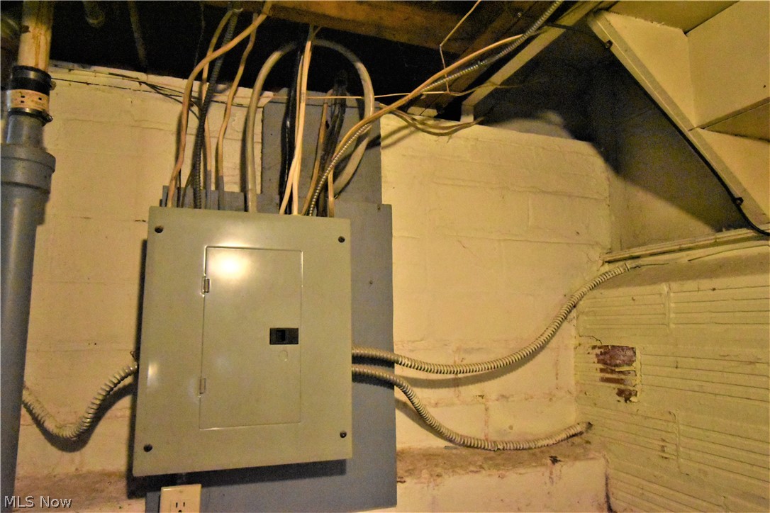 Walton Realty Cos Jefferson P - Residential