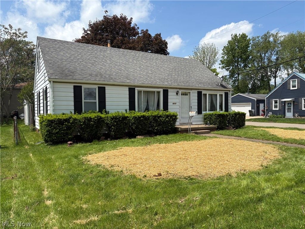 Photo of 4217 Harrison Avenue NW, Canton, OH 44709 (MLS # 5210804)