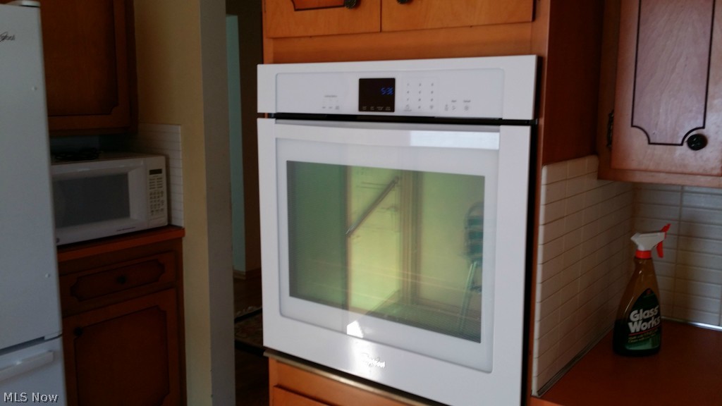 Schwartz & Zaremsky 04 - Residential