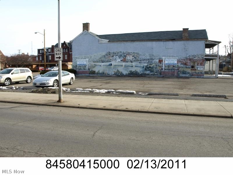 Halls Sub - Commercial Sale