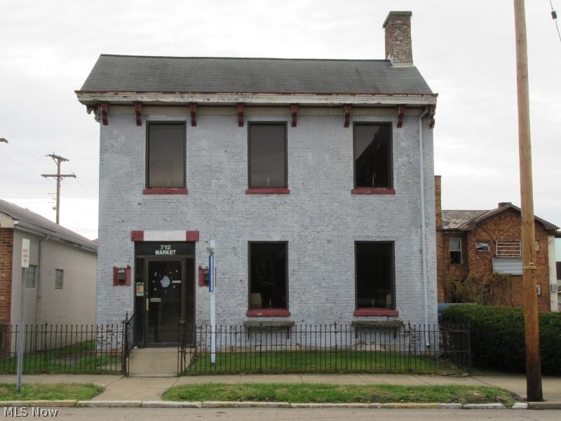 Halls Sub - Commercial Sale