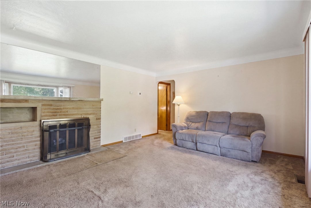 6060 Highland Road