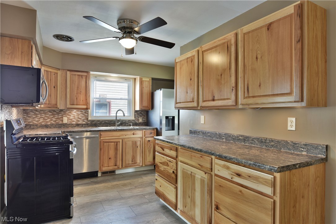 Colony Land Co 05 - Residential