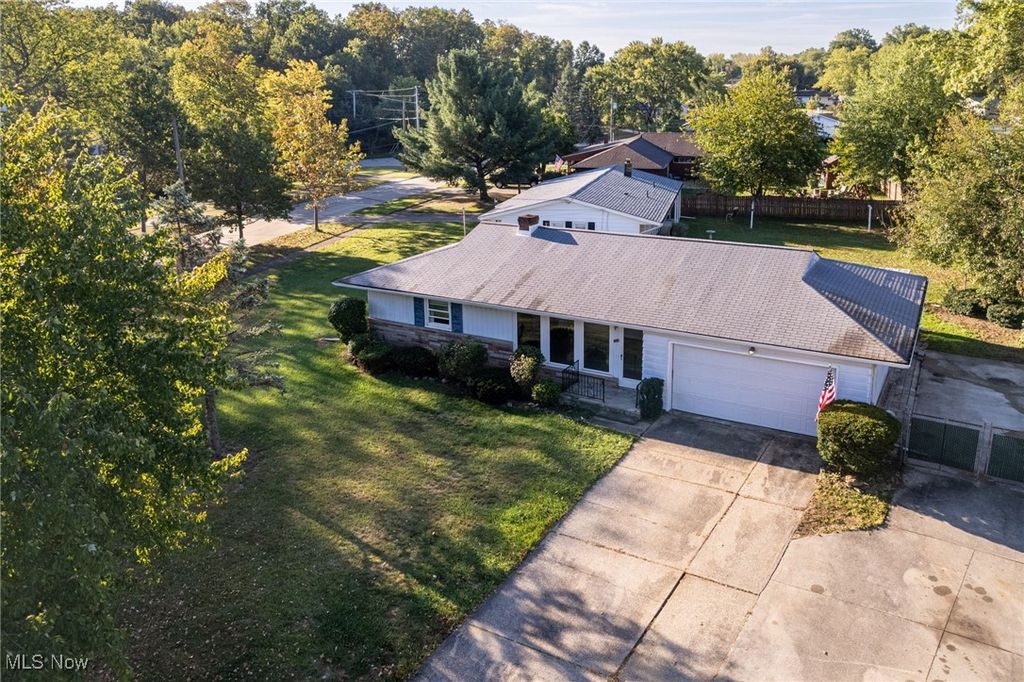 Photo of 530 Miller Drive, Medina, OH 44256 (MLS # 5165733)
