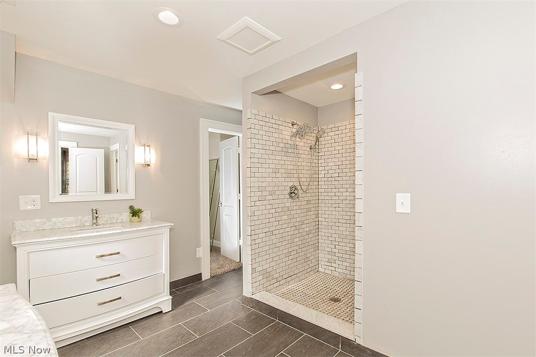 Van Sweringen Companys - Residential