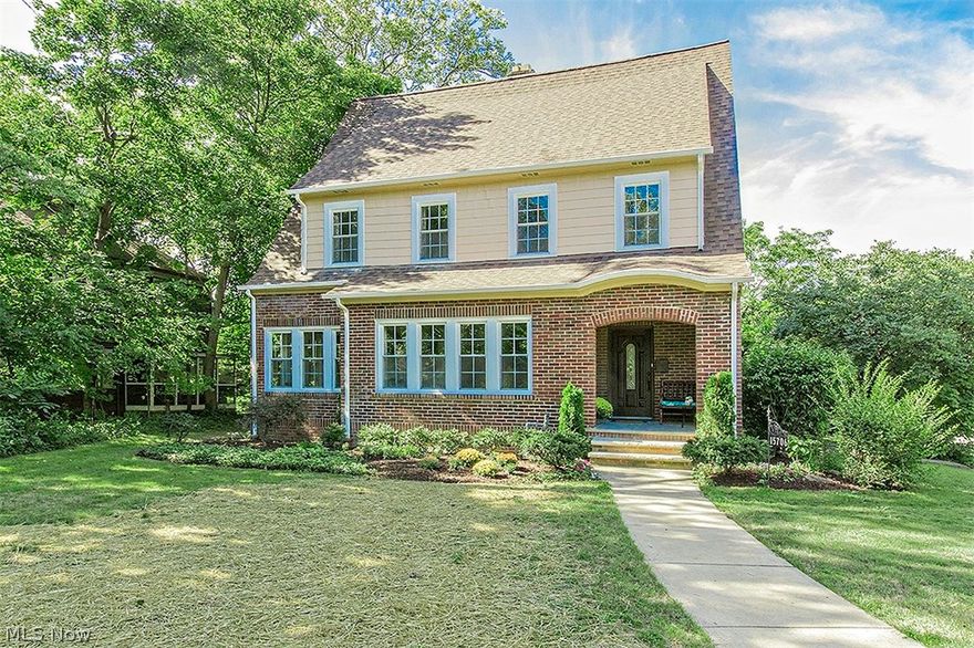 Look No Further, This Home Is Stunning From Top To Bottom & Shows Like A Model!  Remarkably Spacious, Light, Bright & Open First Floor. Beautifully Refinished Hardwood Floors. Living Room w/Fireplace & Adjoining Sun Room/TV Room. Fabulous Gourmet Kitchen w/Custom Cabinets, Granite Counters, & Stainless Appliances Opens To Large Dining Room...Perfect For Entertaining.  3 Bedrooms & 2 Full Baths On 2nd Includes TRUE Master Suite w/ Gorgeous Luxury Bath Including Double Vanities, Marble Tiled Shower, & Large Walk-In Closet.   Finished 3rd Floor w/Remodeled Full Bath.  2-Zone Hi-Efficiency Heating & Central Air. Replacement Windows. Tear-Off Roof. Updated Electrical & Plumbing. Attached Garage. Floor Plans available.