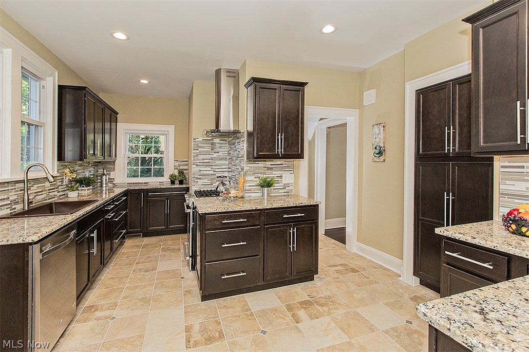 Van Sweringen Companys - Residential