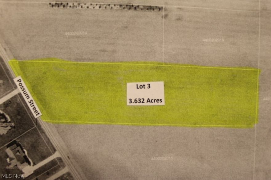 Lot 3 Possum Street. 3.632 Acres. This lot is part of Chapel Hill Golf Course Development (across the road from fine golf course homes). Presently in corn until harvest. Free gas tap for efficient natural gas at a reduced rate. Deed restrictions to protect your property value. Ask for a copy of deed restrictions and more info.