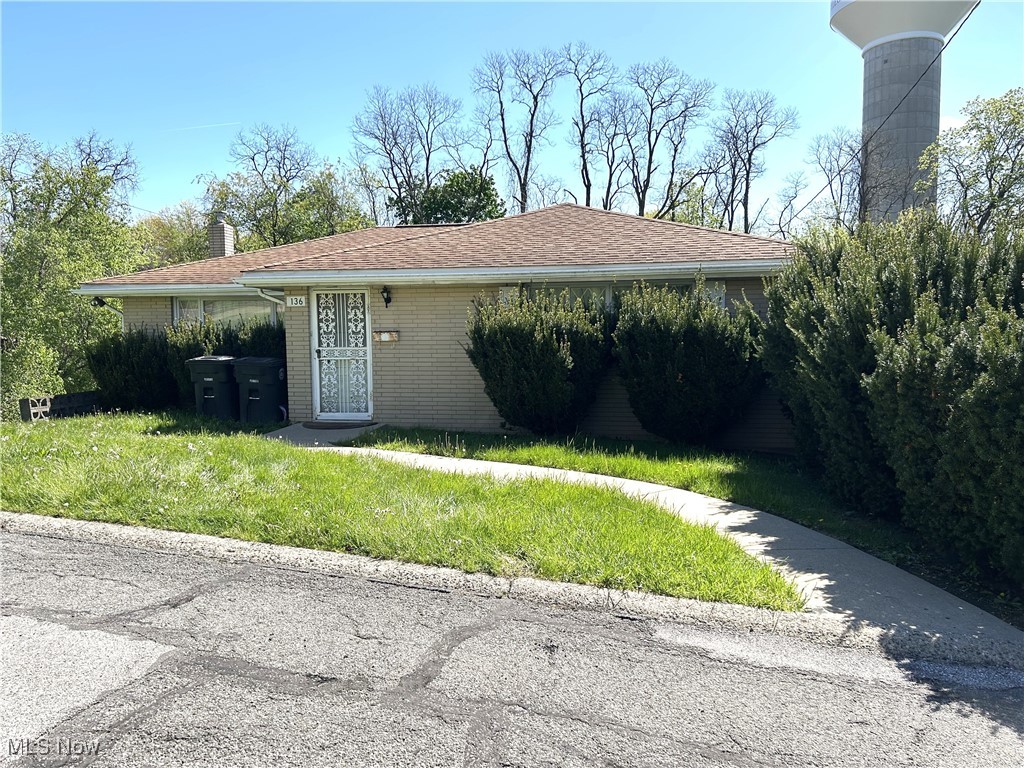 136 Cunningham Drive, Steubenville, Ohio image 2