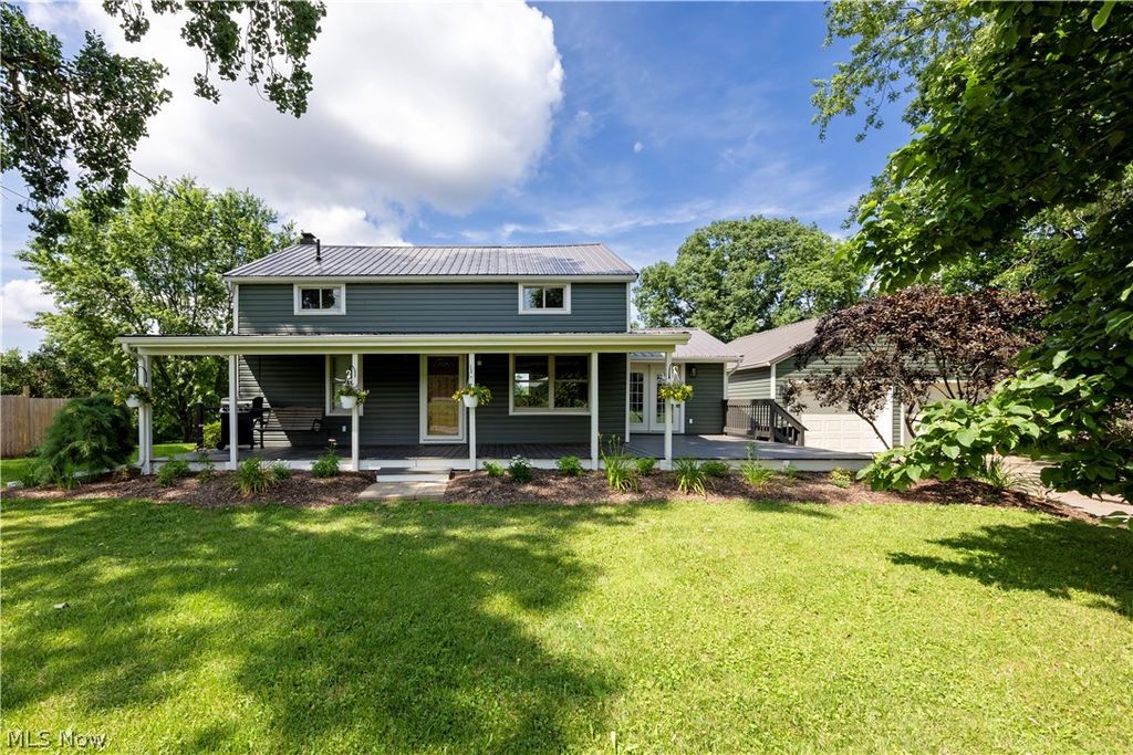 Photo of 984 County Road 1600, Ashland, OH 44805 (MLS # 5226095)